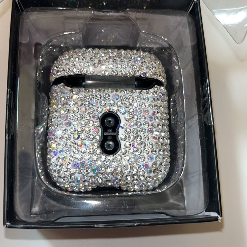 Sarina airpod case  New